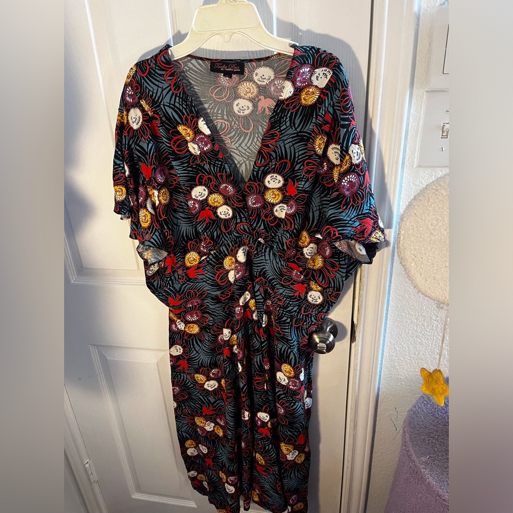 Trashy diva curious corsage sz 20